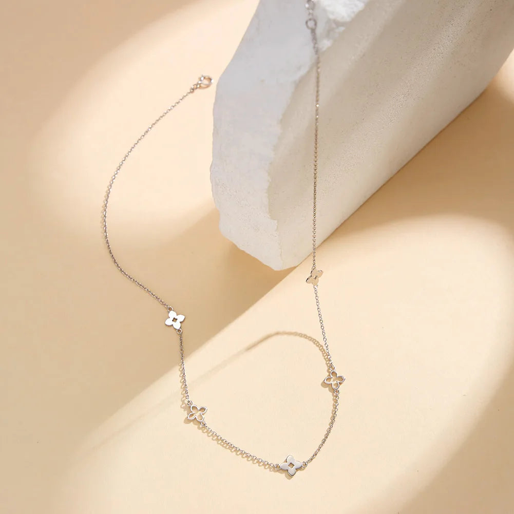 Classic Clover Pendant Necklace in 925 Sterling Silver