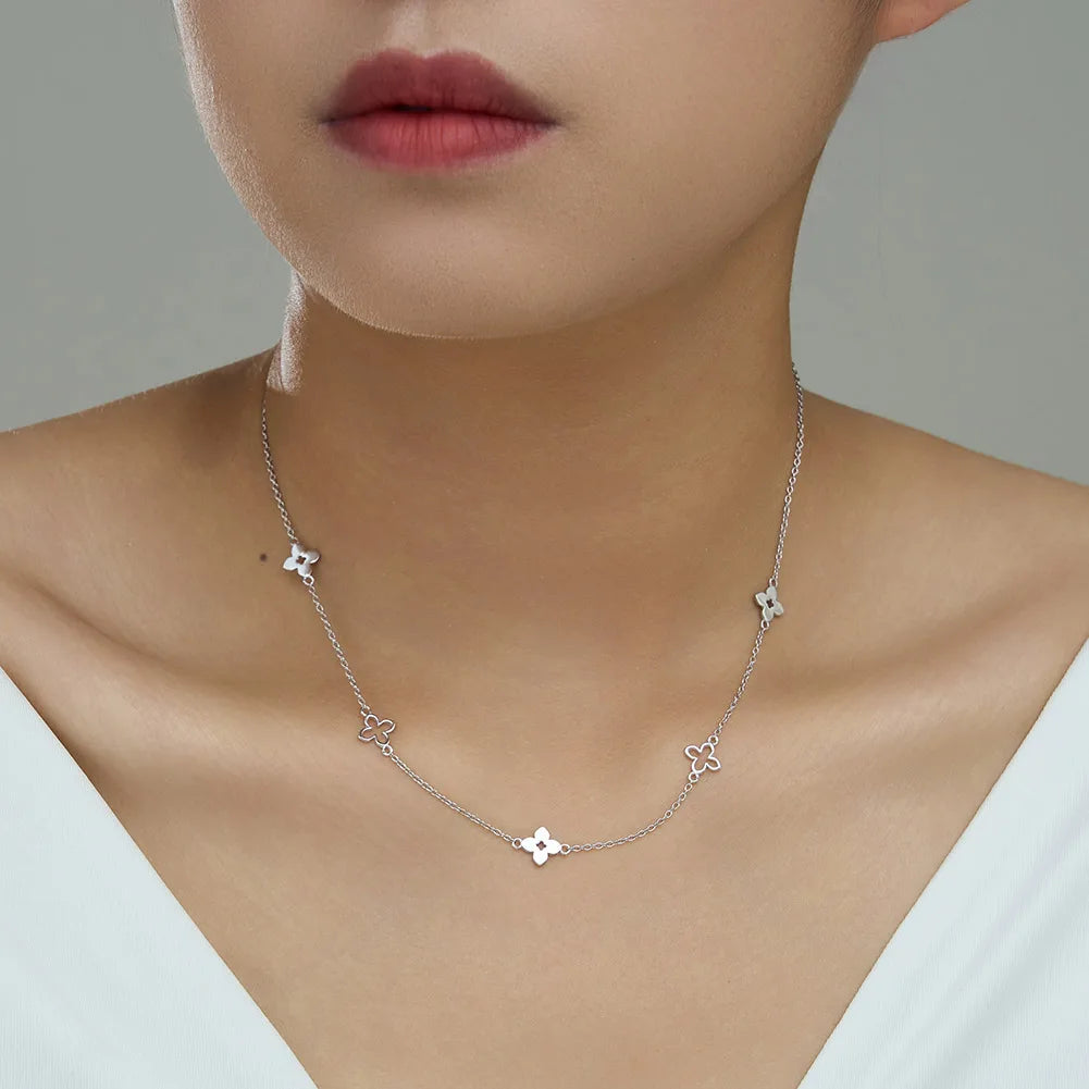 Classic Clover Pendant Necklace in 925 Sterling Silver